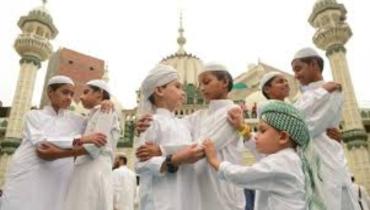 نماز عید کے بعد مصافحہ اور معانقہ